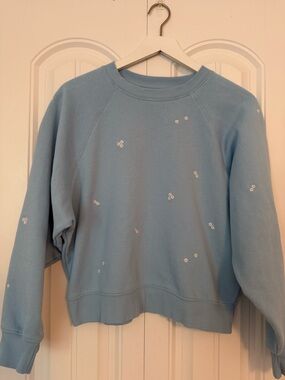 Old Navy So Comfy Light Blue Floral Embroidered Sweatshirt Size Small